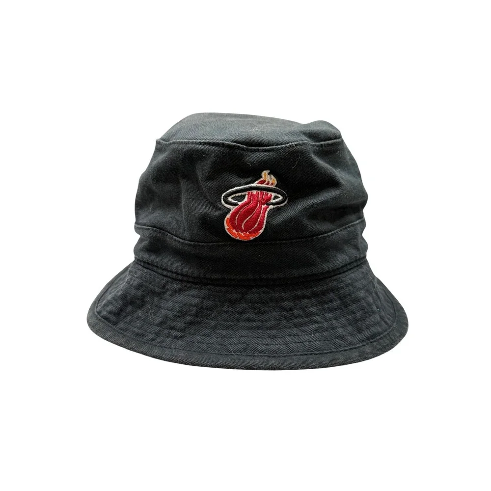 Mitchell & Ness Bucket Hat Mens Black Miami Heat Hardwood Classics OSFM